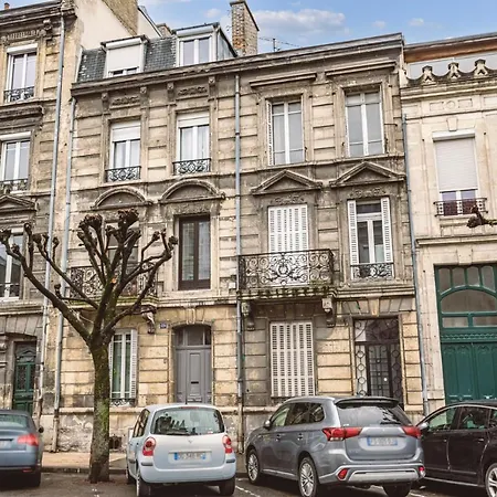 Le Jardinet, Face A La Cathedrale, Baignoire - Rdc Apartment Reims Exterior photo